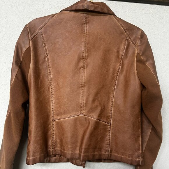 NWT Bagatelle Women’s Brown Faux Leather Drape Moto Biker Jacket - Picture 10 of 16